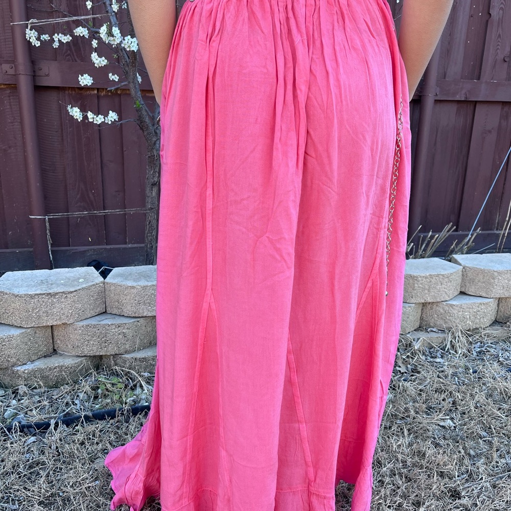 Pink Embroidered Women's Skirt - Picture 5 of 10